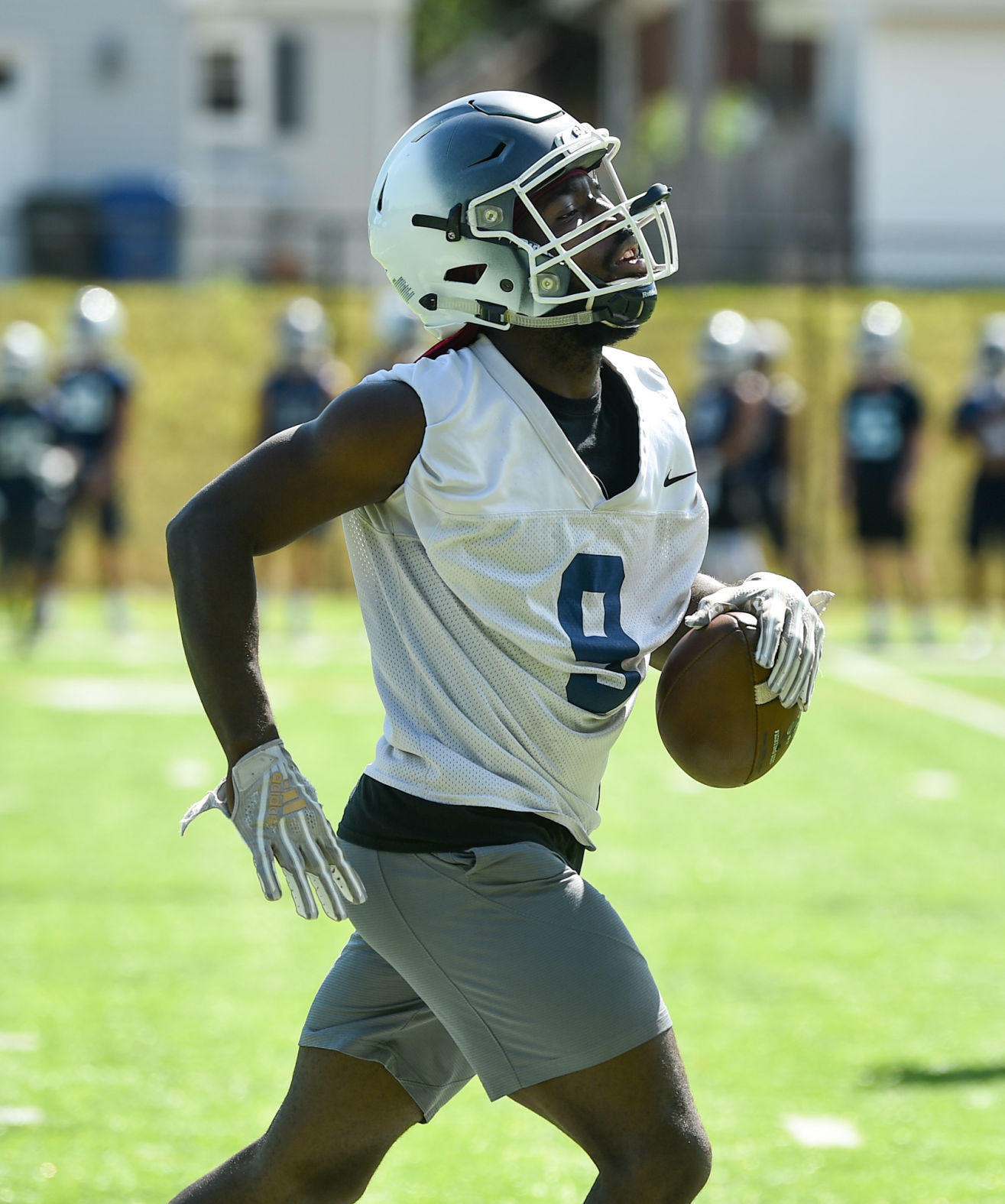 081519-qct-spt-ambrose-football-004a.JPG